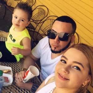 Meet your Posher, Leonel